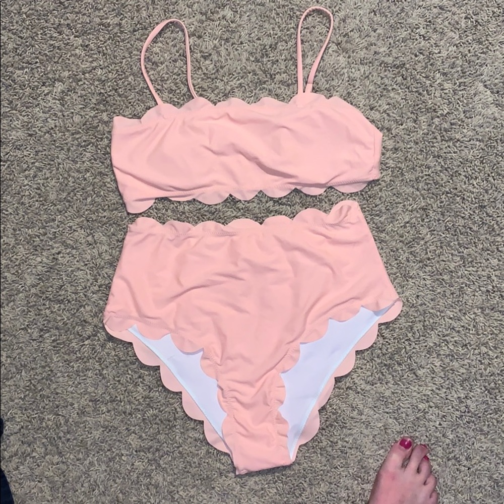 pink bikini